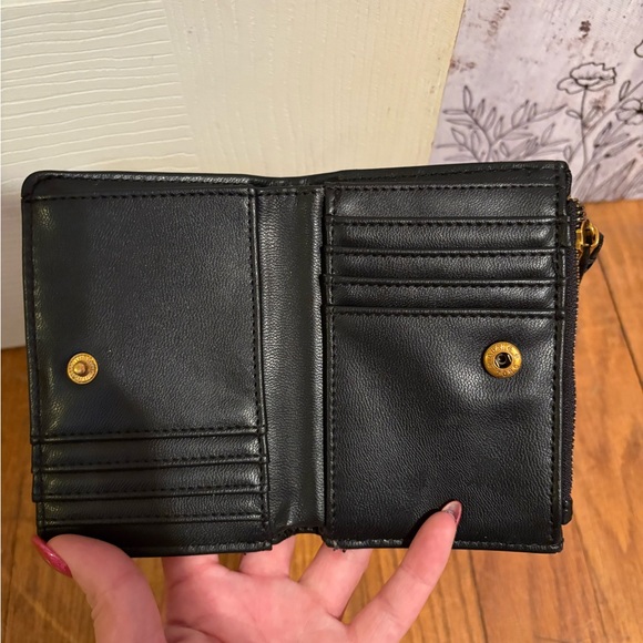 NWT Steve Madden Black Quilted Wallet - Picture 4 of 5